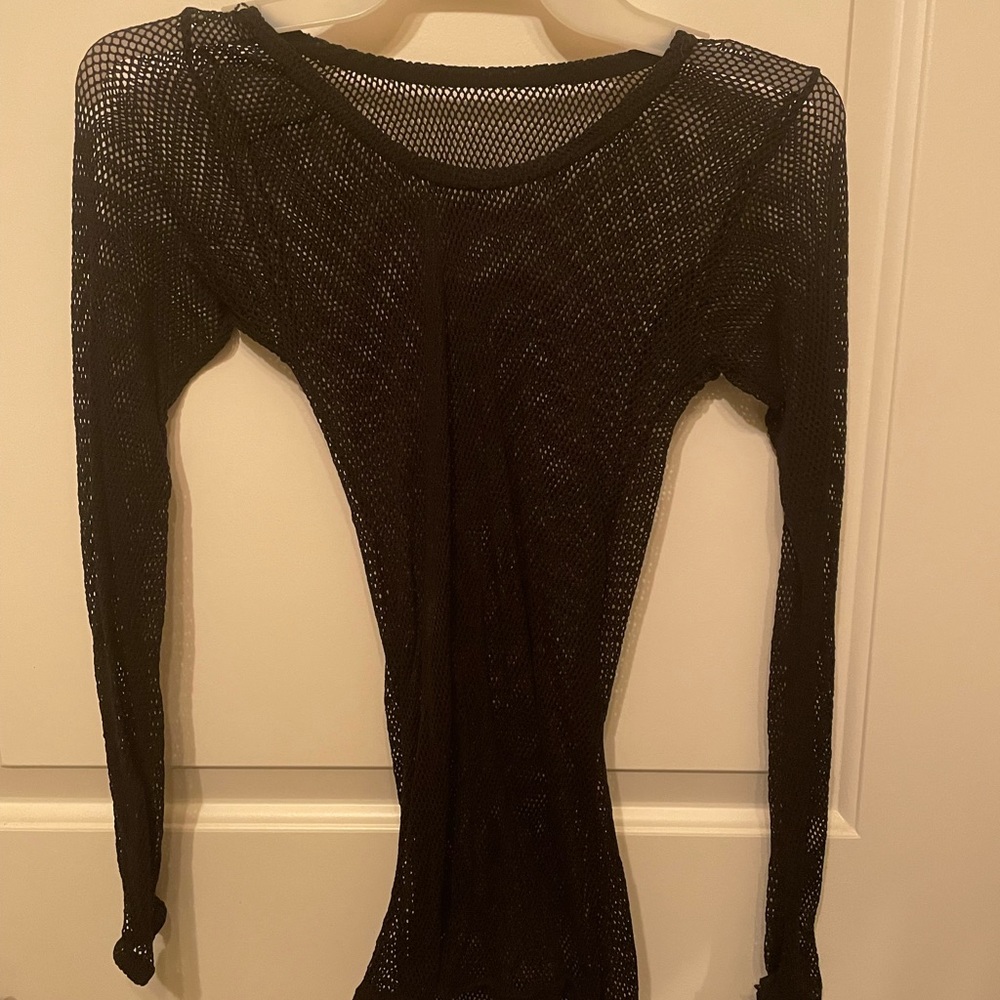 Fishnet LS See-through top - Picture 2 of 5